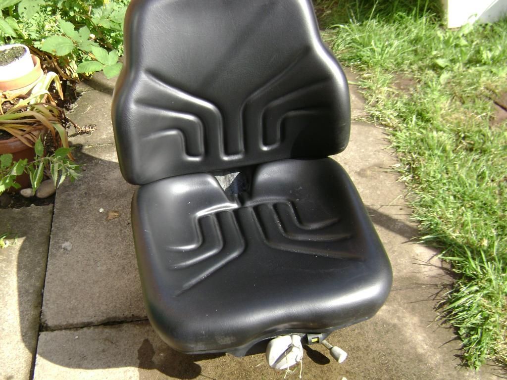Grammer MSG44 / MSG 44 520 VEHICLE SEAT for TRACTOR / DIGGER / FORK