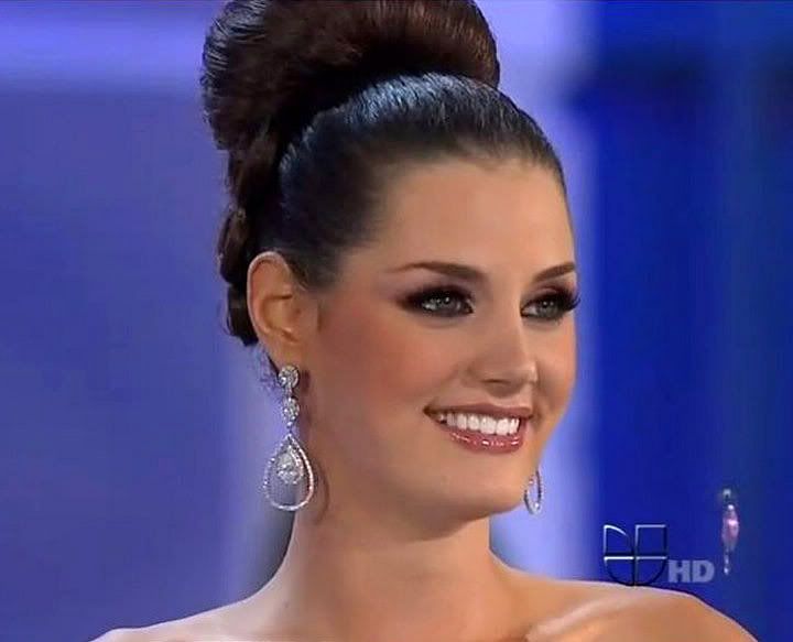 Miss Universe 2011 Kosova. THE MISS UNIVERSE 2011???Y