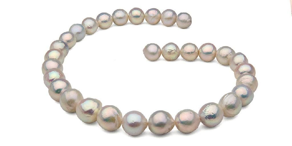 Sparkly eye candy found at thefacetlounge.com!